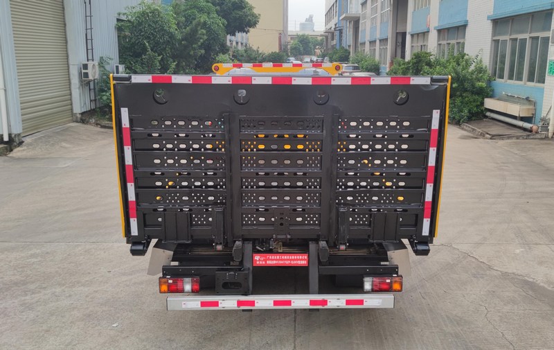 新高達(dá)牌FHJ5041TQZP-QLBEV純電動(dòng)清障車公告圖片