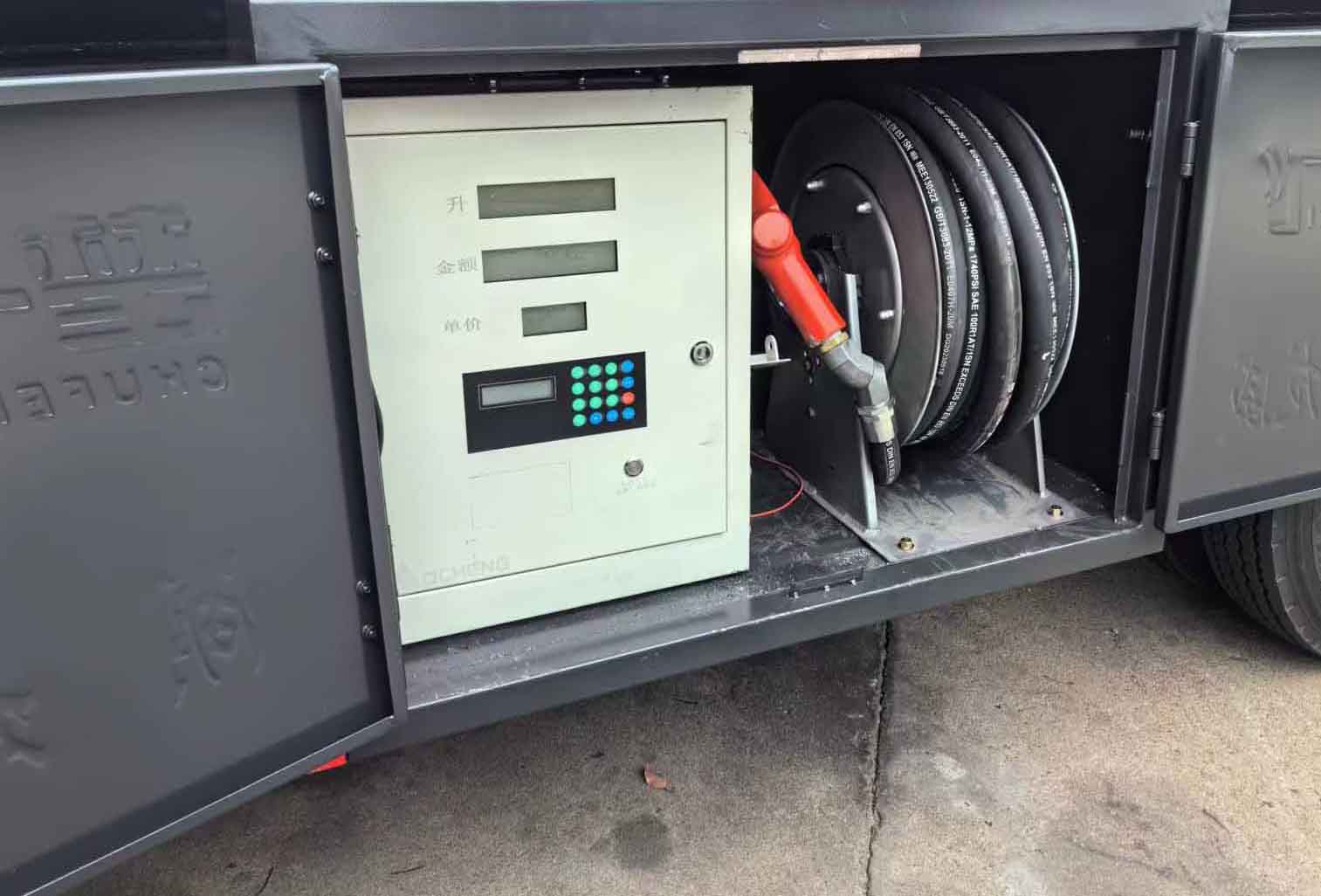 楚飛牌CLQ5185GJY6BJ加油車公告圖片