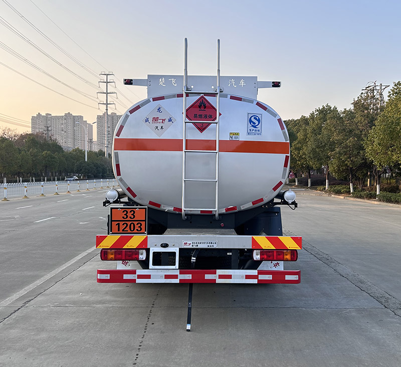 楚飛牌CLQ5185GJY6BJ加油車公告圖片