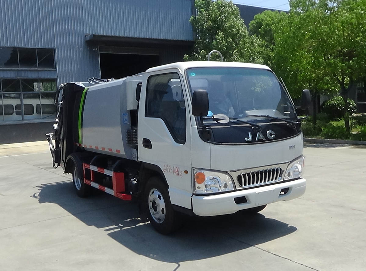 程力威牌CLW5042ZYSCDP壓縮式垃圾車