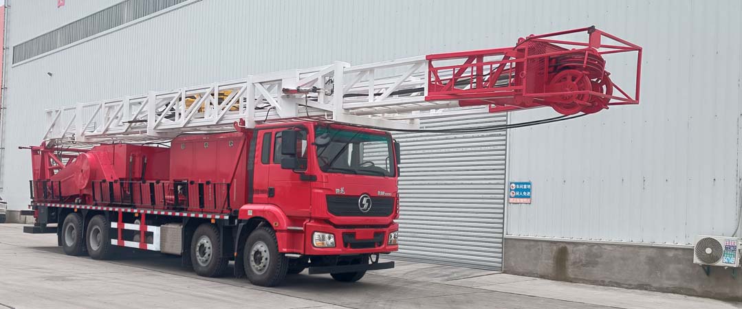 忠華通運牌TYJ5400TXJ修井機(jī)