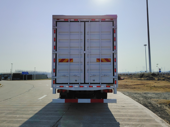 遠程牌HN5180XYKH32G1SHEVY甲醇插電式增程混合動力翼開啟廂式車公告圖片