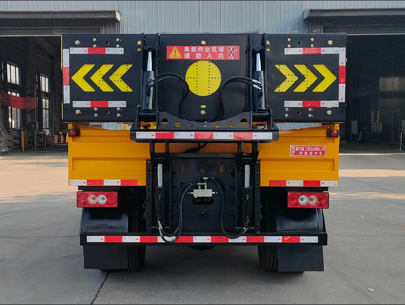 程力重工牌CLH5040TFZADS防撞緩沖車公告圖片