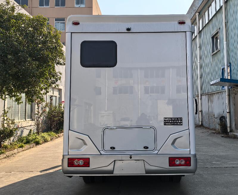 新星房車牌JBG5040XLJPHEV插電式混合動(dòng)力旅居車公告圖片