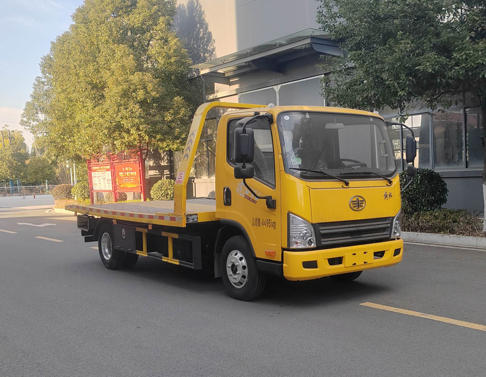 專(zhuān)威牌HTW5045TQZPCA6清障車(chē)