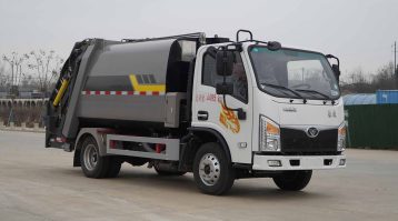 KLF5042ZYSZ6压缩式垃圾车图片