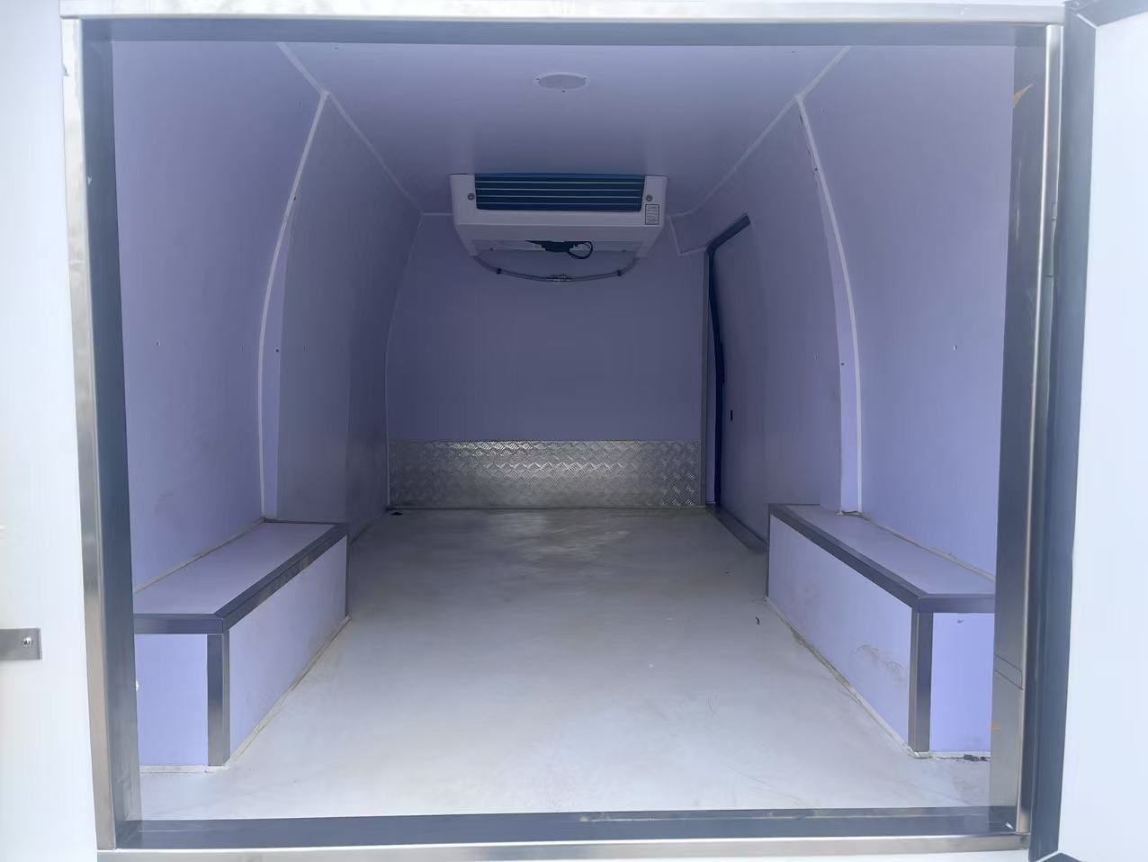 中壹迪牌DKV5030XLCBEV1E純電動(dòng)冷藏車公告圖片