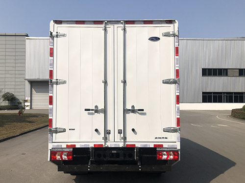 慶鈴牌(繁體)牌QL5040XXYBEVHGHA純電動(dòng)廂式貨車(chē)公告圖片