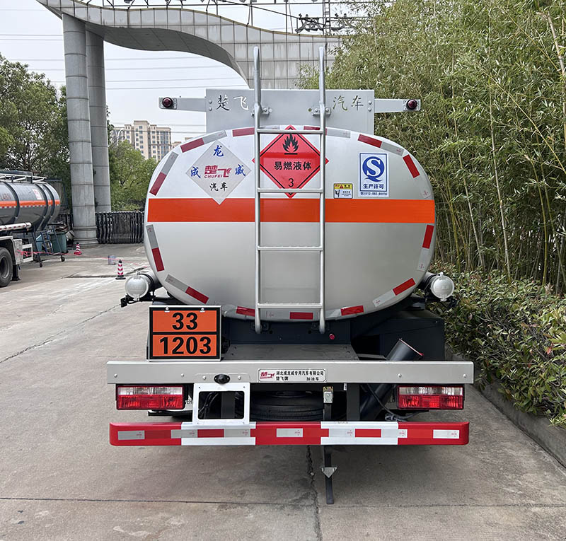 楚飛牌CLQ5101GJY6EQ加油車公告圖片