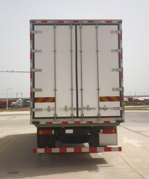 陜汽牌SX5189XLCXC721Q1冷藏車公告圖片