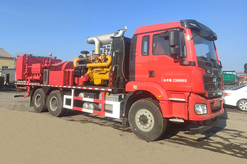 楚飛牌CLQ5230TYL70壓裂車