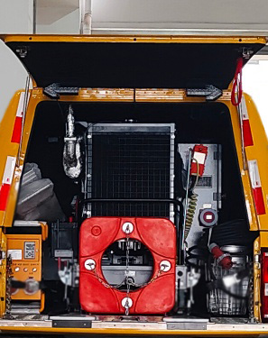 龍吸水牌FLG5030TPS140Q大流量排水搶險(xiǎn)車(chē)公告圖片