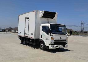 豪沃牌ZZ5047XLCF3313Z145BEV63纯电动冷藏车