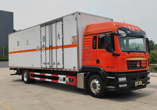 專力牌ZLC5186XZWZ6雜項(xiàng)危險(xiǎn)物品廂式運(yùn)輸車