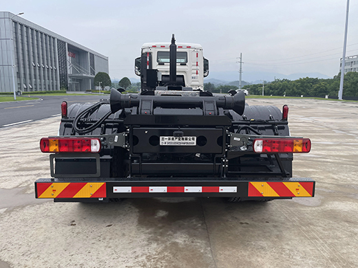 三一牌SYS5310ZXXZQ6車廂可卸式垃圾車公告圖片