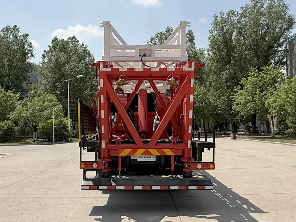 延安牌YAZ5291TXJ修井機公告圖片