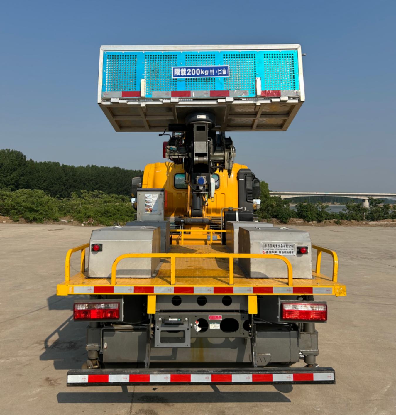 鑫國華牌XGZ5042XJXCD6抽油機檢修車公告圖片