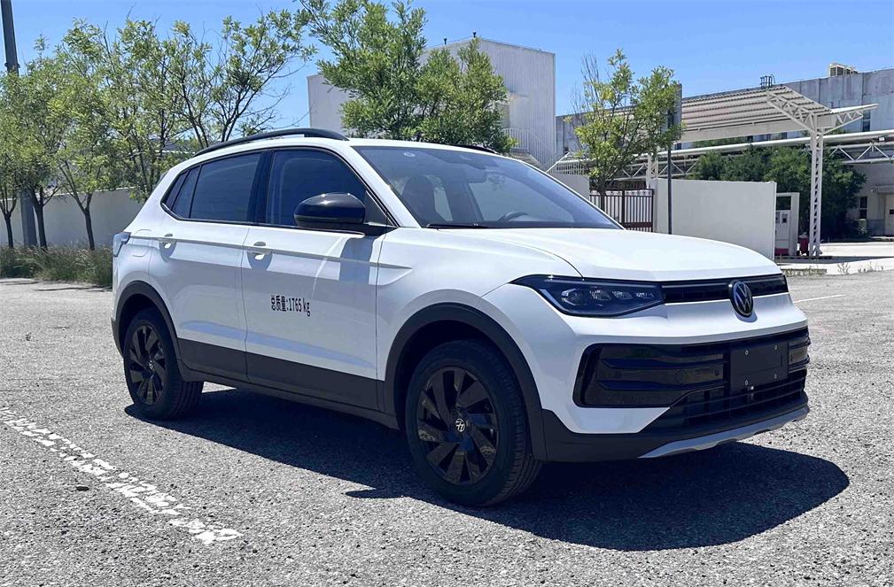 瓏致汽車牌LZV5020XGJ54工具車