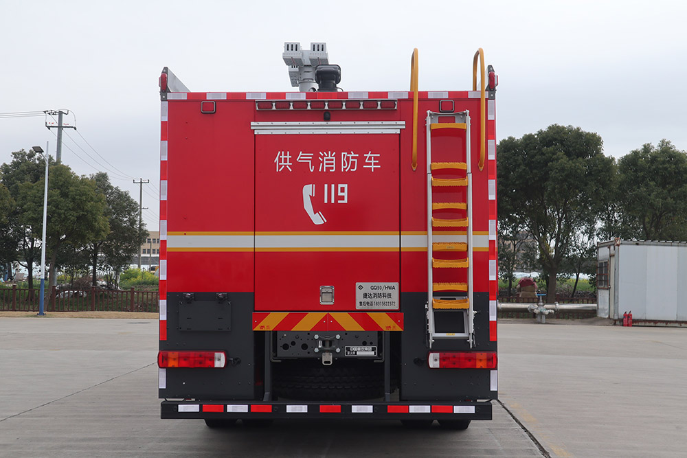 供氣消防車圖片