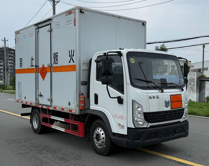 匯力威牌VVV5041XQYYTQ6爆破器材運(yùn)輸車