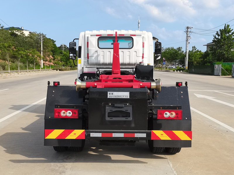 楚勝牌CSC5128ZXXBBEV純電動(dòng)車廂可卸式垃圾車公告圖片