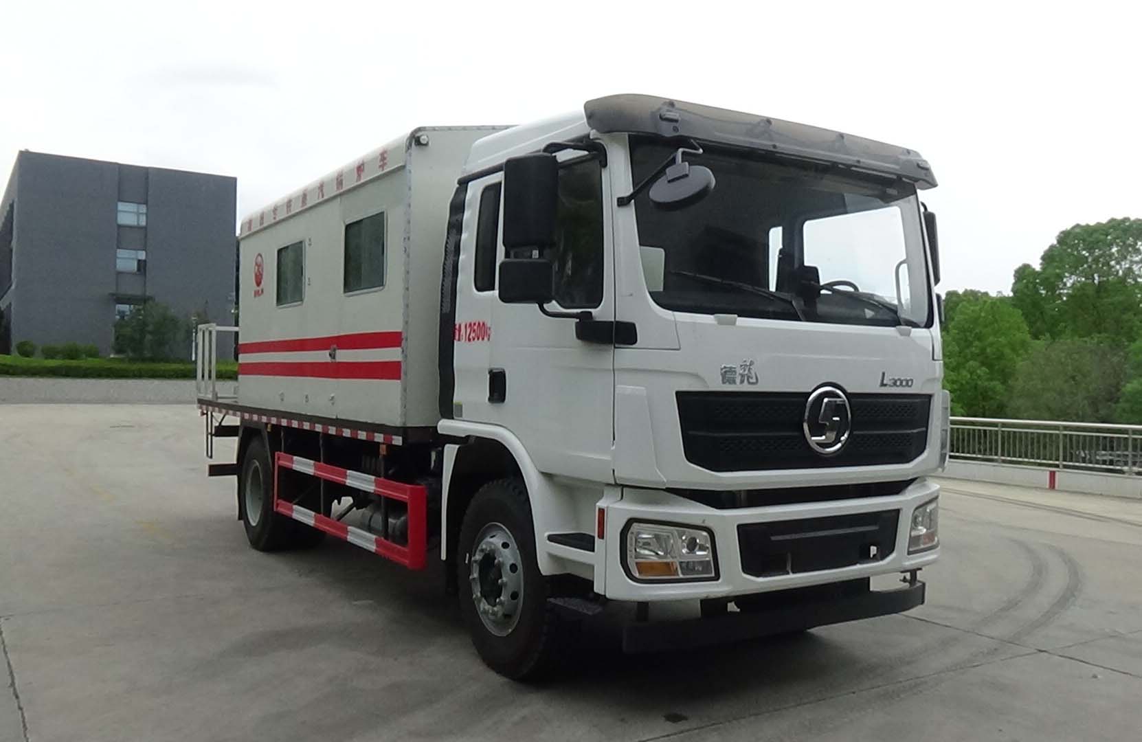 鄖凱牌EYK5127TGLSX6鍋爐車(chē)