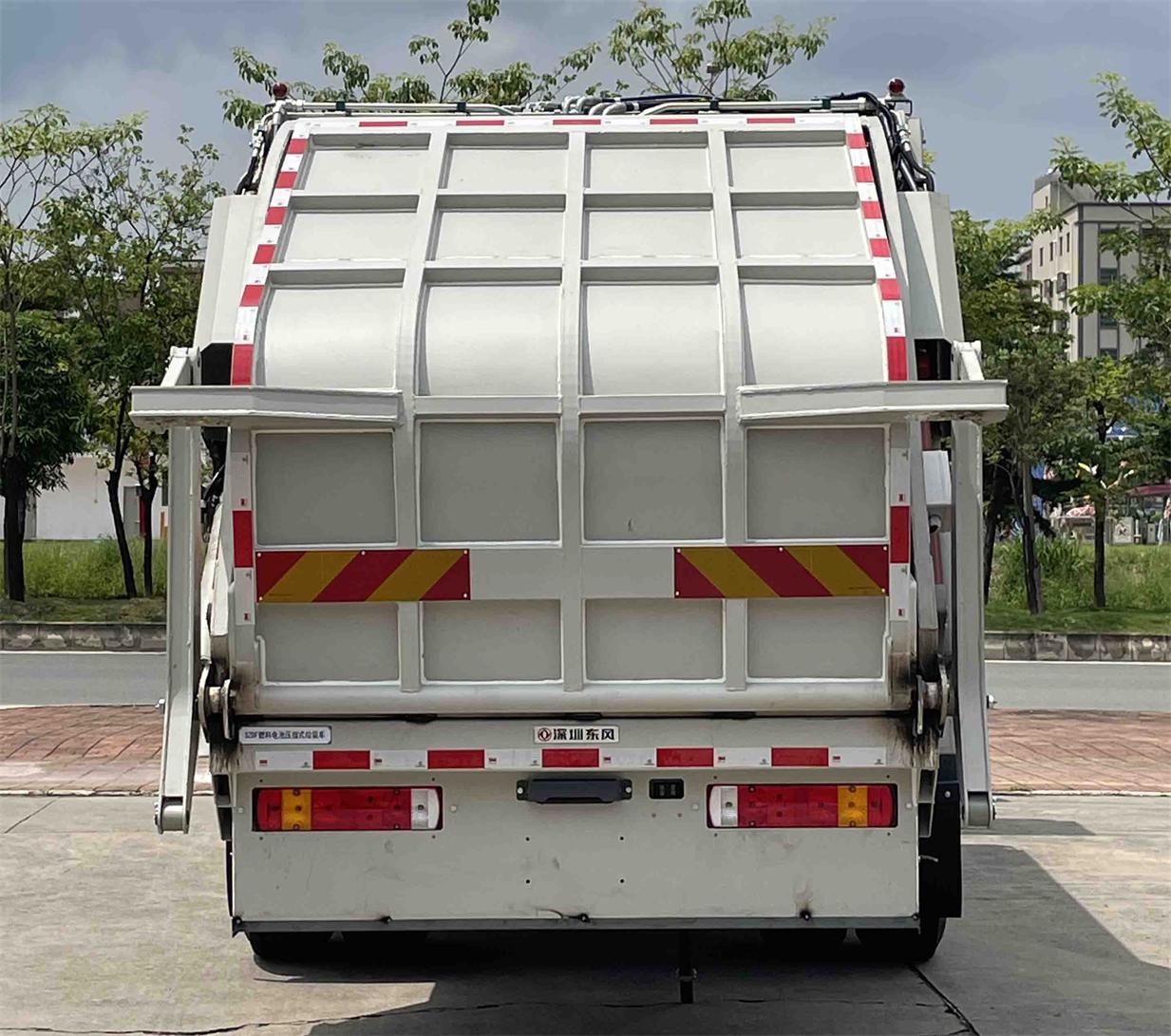 東風(fēng)牌SE5180ZYSFCEV燃料電池壓縮式垃圾車公告圖片