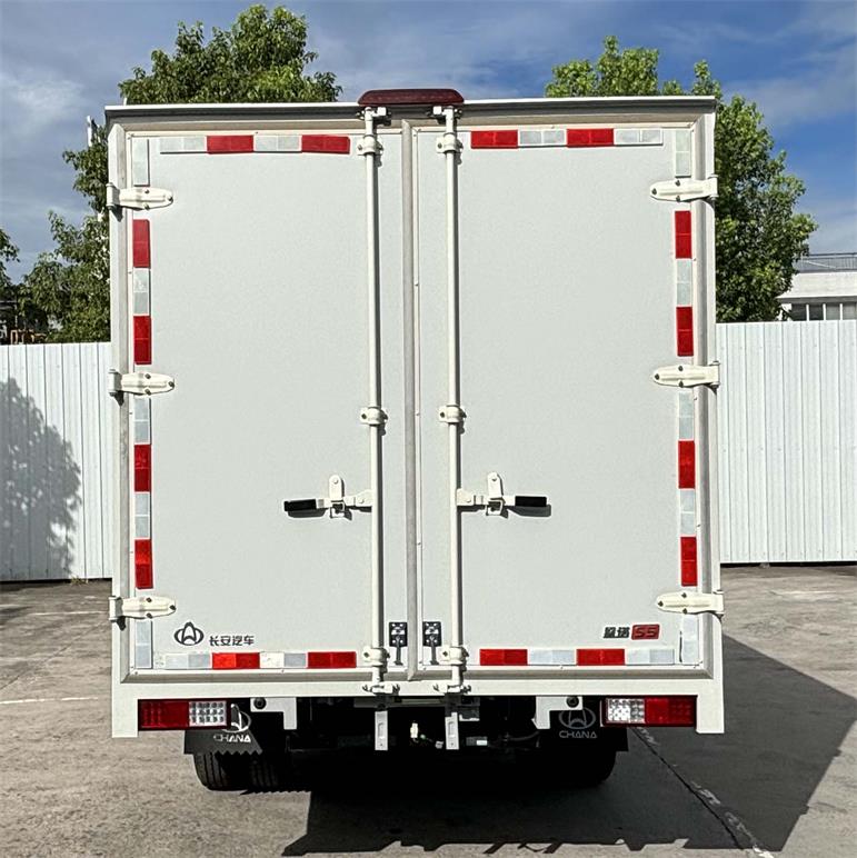 長安牌CKS5032XXYX9RD6B5廂式貨車公告圖片