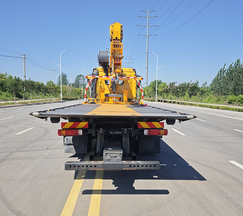 佳運(yùn)牌AJY5180TQZDC清障車公告圖片