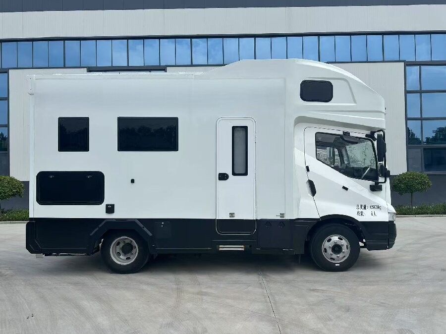 中房行牌ZFL5060XLJHEV插電式增程混合動(dòng)力旅居車公告圖片