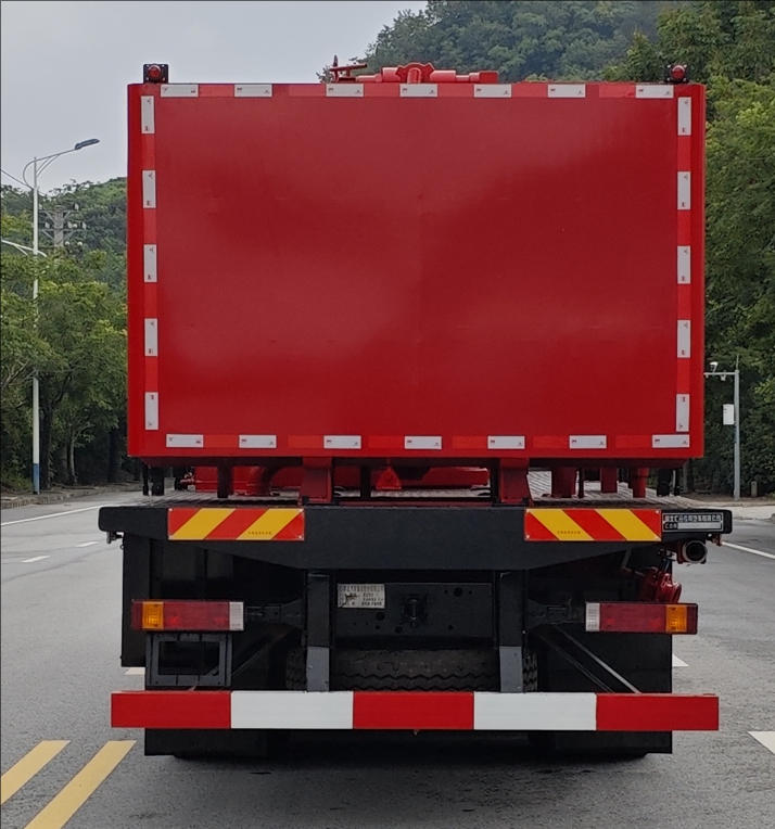 匯合牌HHH5230TYL70壓裂車公告圖片