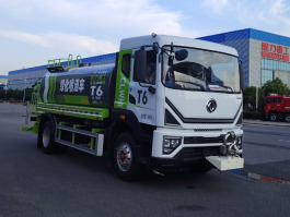 绿化喷洒车