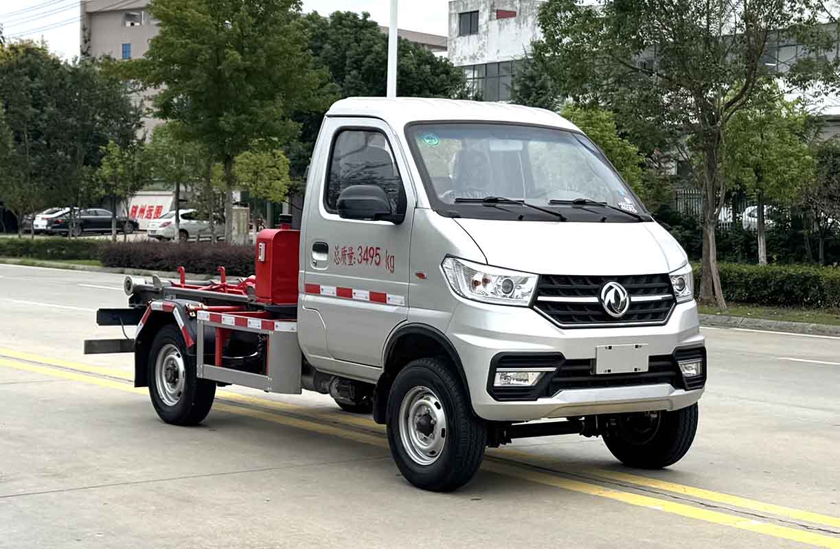 KLF5031ZXXE6型車廂可卸式垃圾車圖片