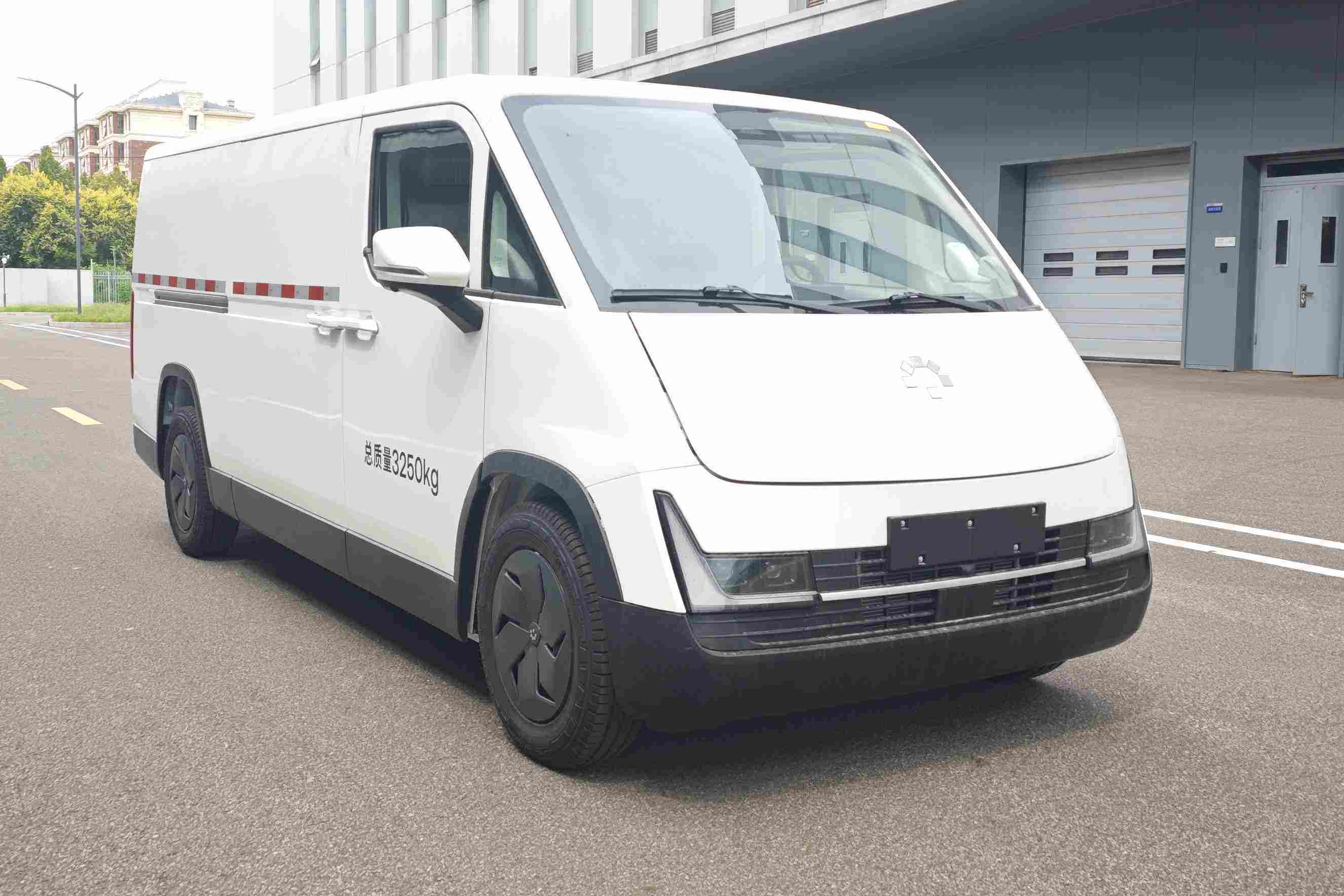 福田牌BJ5031XXYEVZD純電動(dòng)廂式貨車