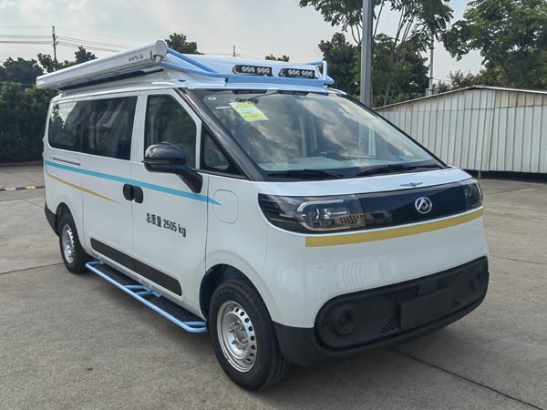 JJH5038TSYBEV型純電動宿營車圖片