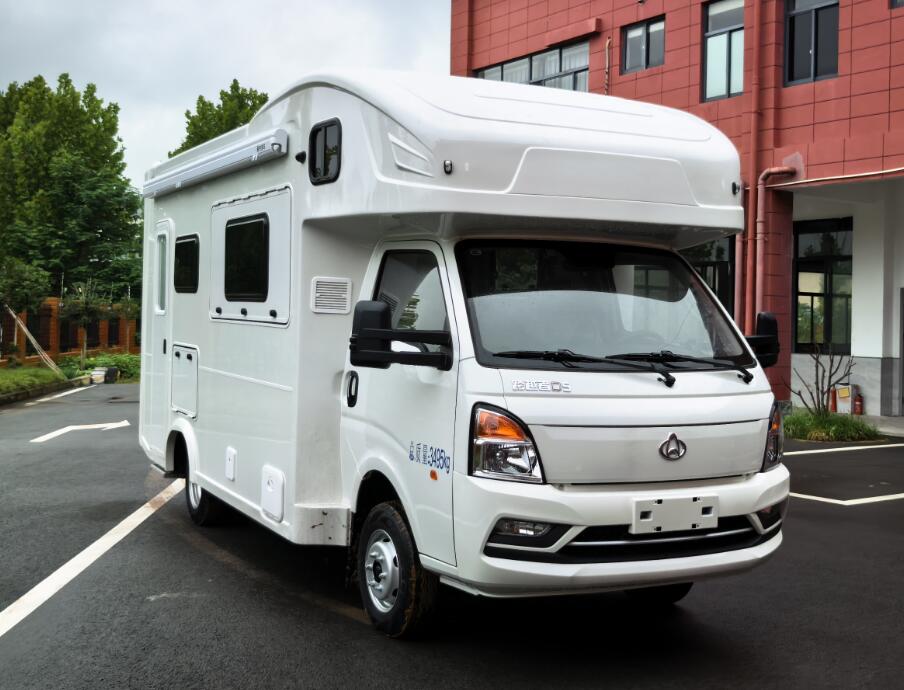 YZP5032XLJB1EV型插電式增程混合動力旅居車圖片