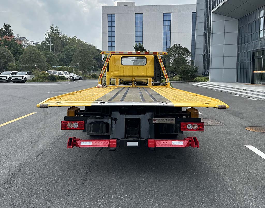 中汽牌ZQZ5081TQZF6B清障車公告圖片