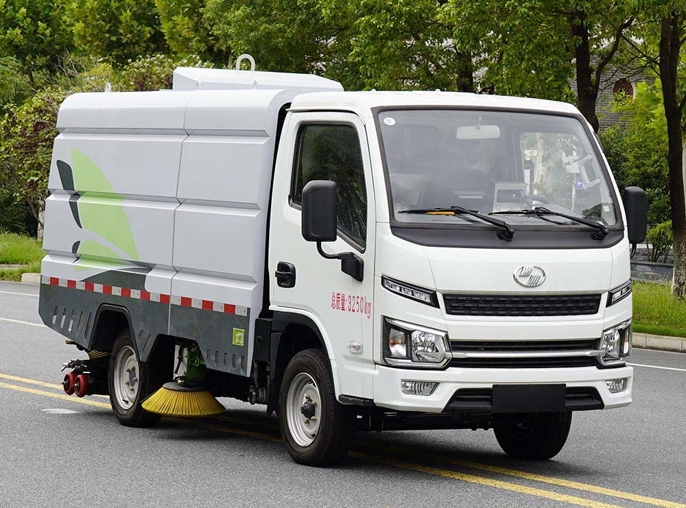 澳航同舟牌AYH5037TXSSHBEV純電動(dòng)洗掃車