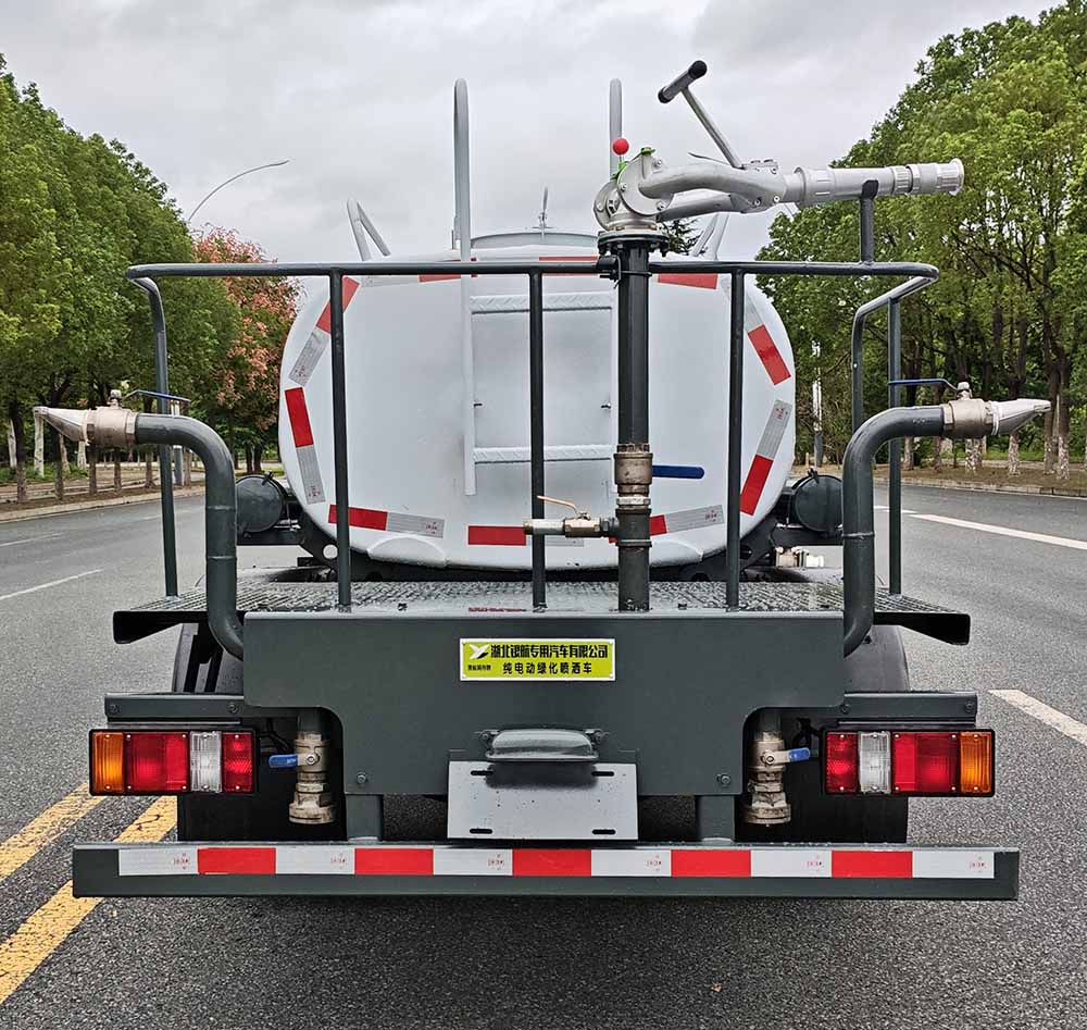 澳航同舟牌AYH5041GPSDFDBEV純電動(dòng)綠化噴灑車公告圖片