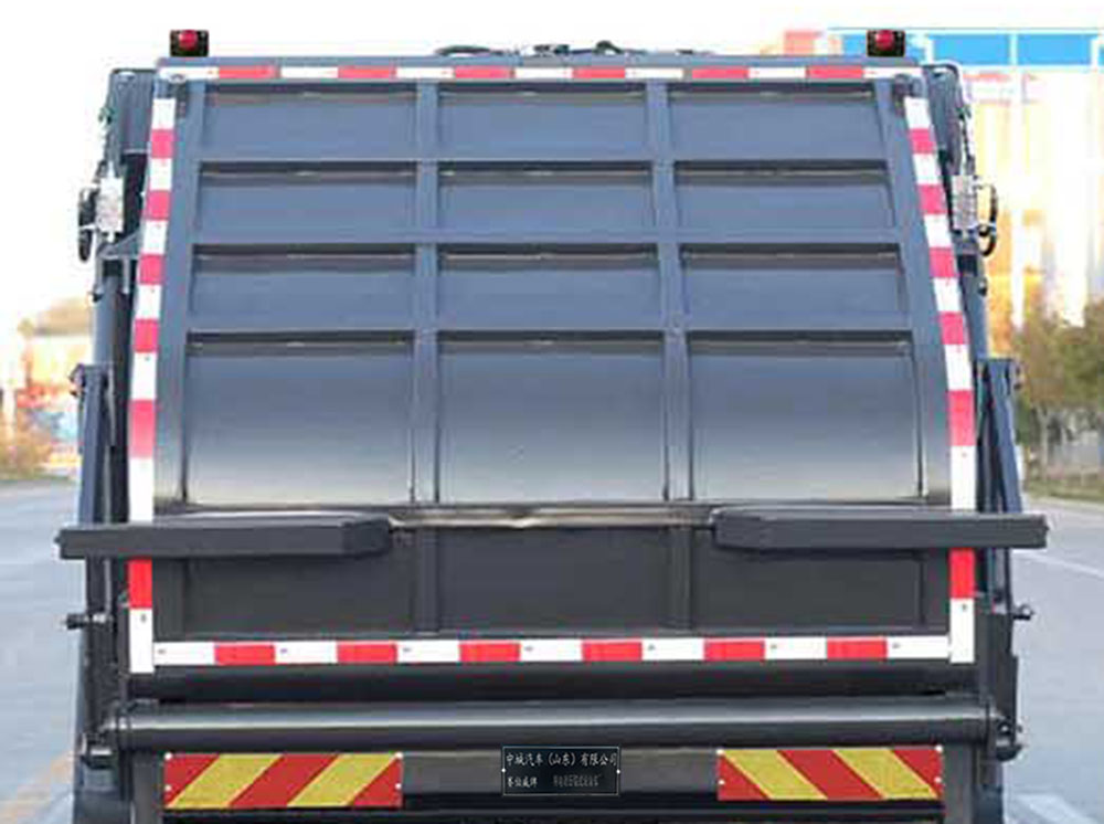 賽伯威牌ZCA5120ZYSBEVB6純電動壓縮式垃圾車公告圖片