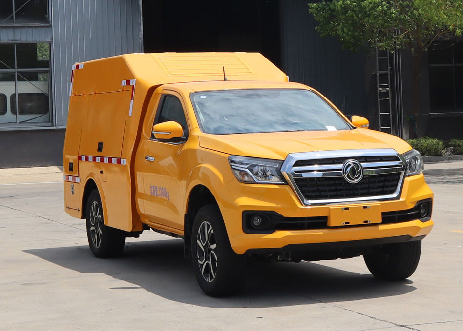 程力威牌CLW5030XDYADR電源車