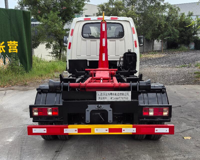 天運(yùn)威牌TYW5040ZXXCKSBEV純電動(dòng)車廂可卸式垃圾車公告圖片