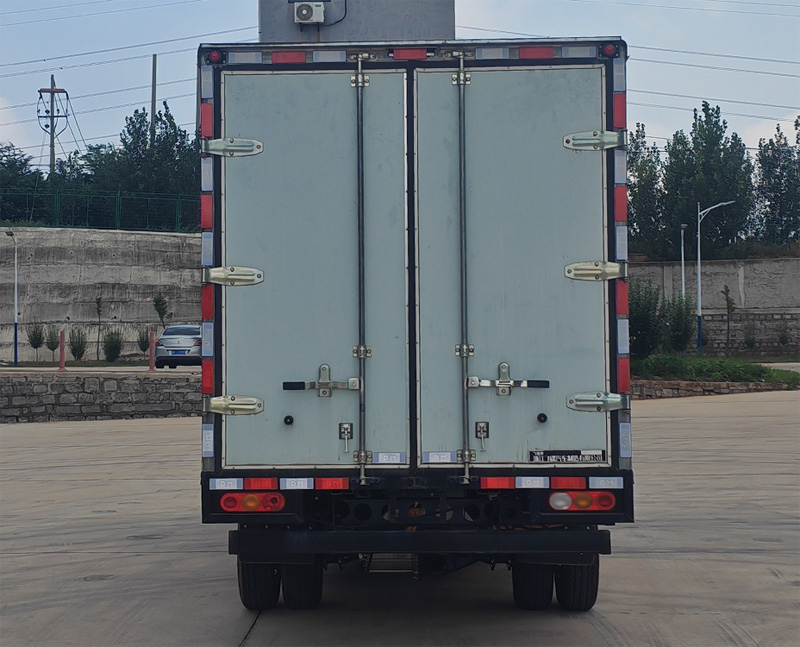 飛碟牌FD5040XXYR66SHEV-1插電式增程混合動(dòng)力廂式貨車公告圖片