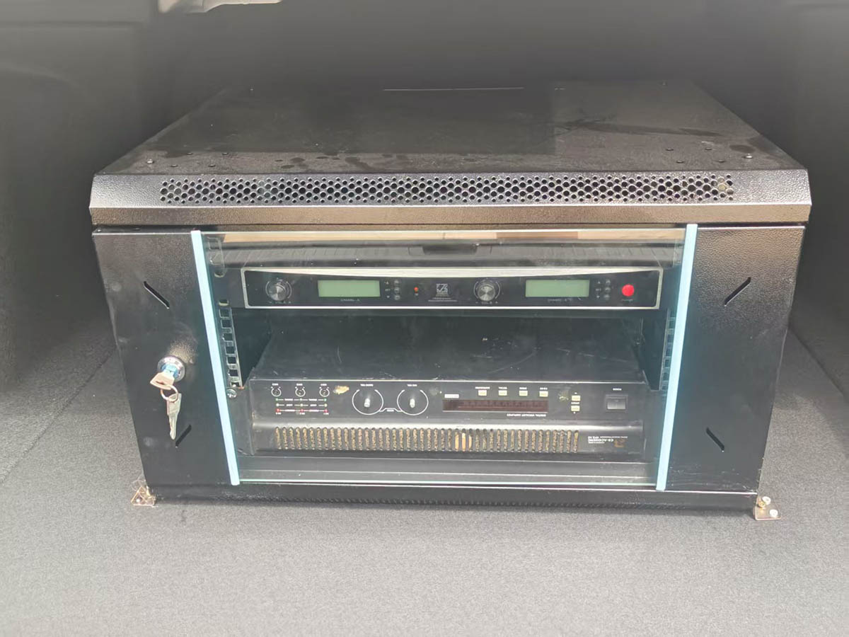 混合動力指揮車圖片