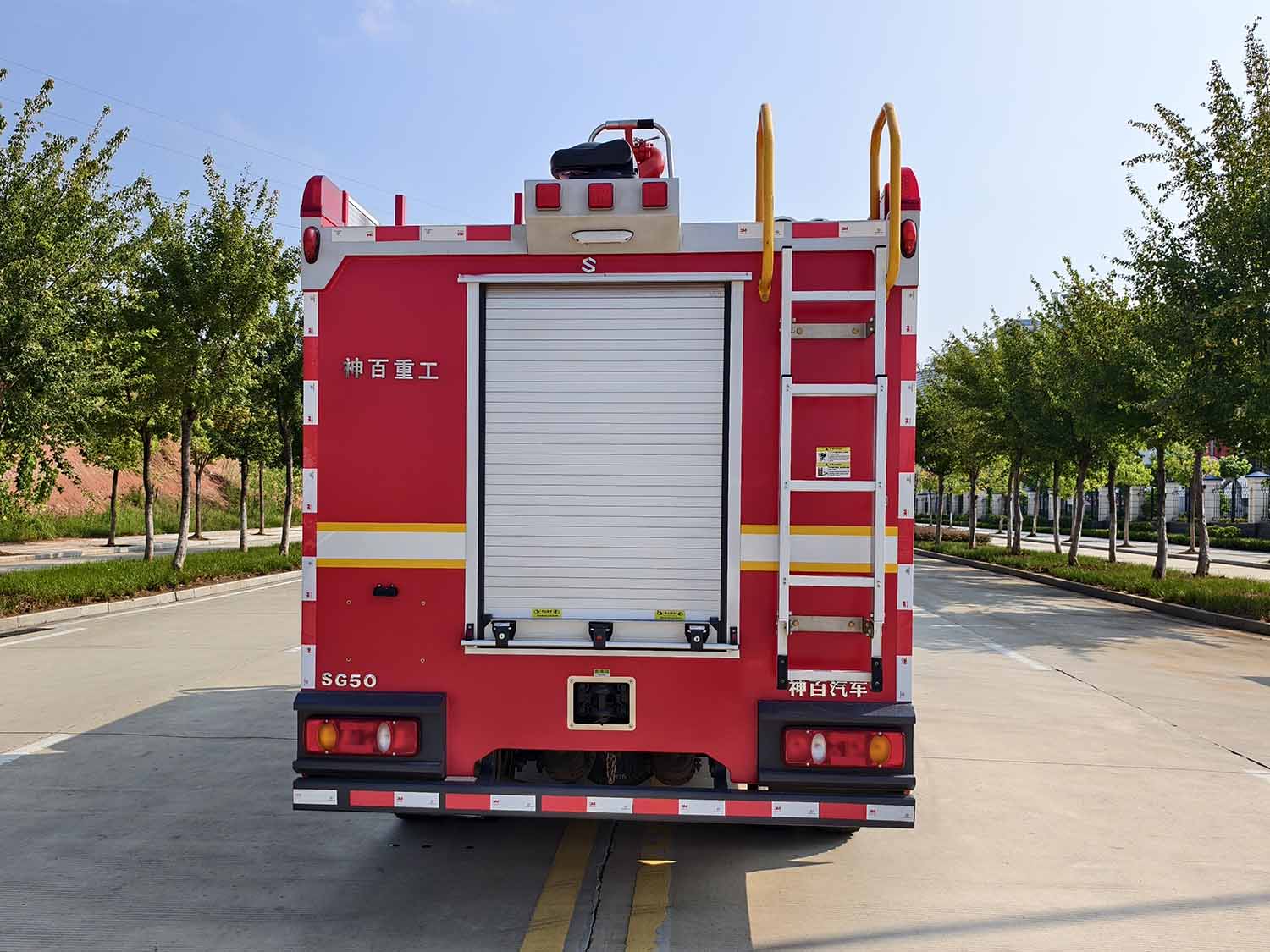 神百重工牌ABC5110GXFSG50/EQ4水罐消防車公告圖片