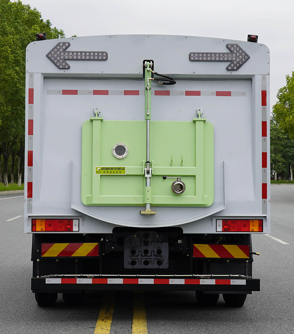 澳航同舟牌AYH5140TXSDFDBEV純電動(dòng)洗掃車公告圖片