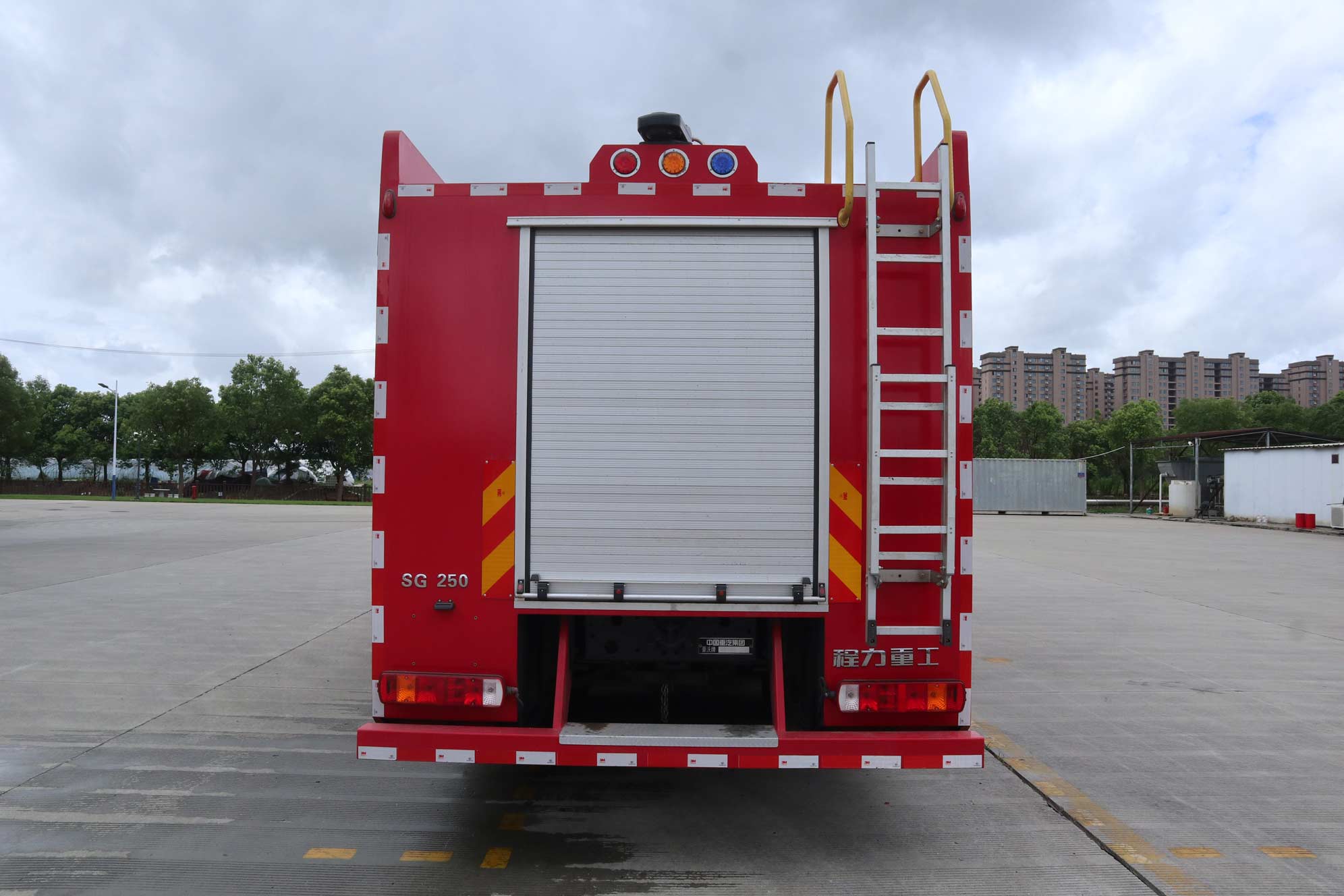 程力重工牌CLH5420GXFSG250/HW水罐消防車公告圖片