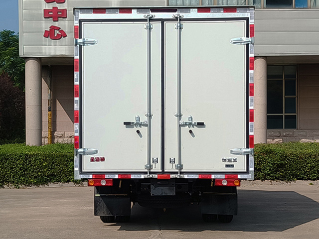 星海獅牌KMC5039XXYQB318D6H廂式貨車(chē)公告圖片