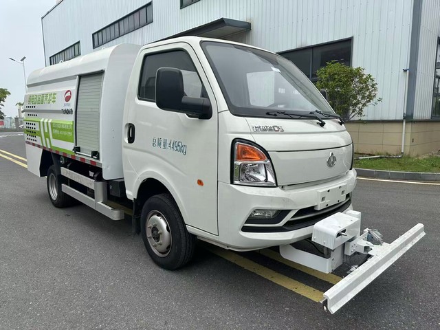 金銀湖牌WFA5044TYHSBEV純電動路面養(yǎng)護(hù)車