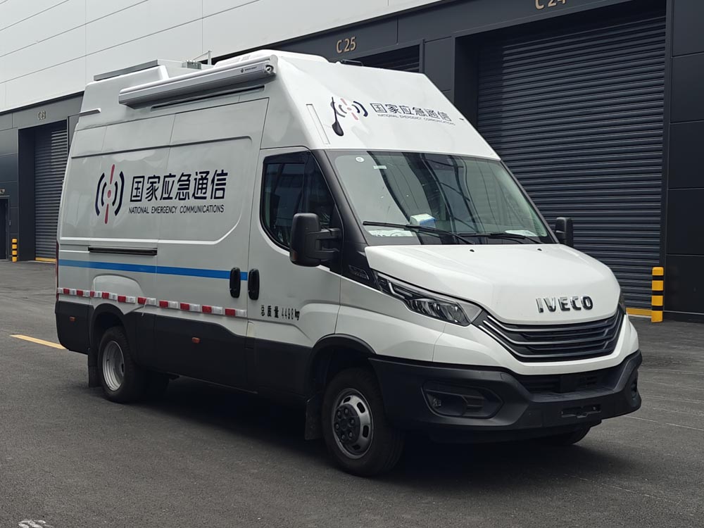 XMQ5040XTXD型通信車(chē)圖片